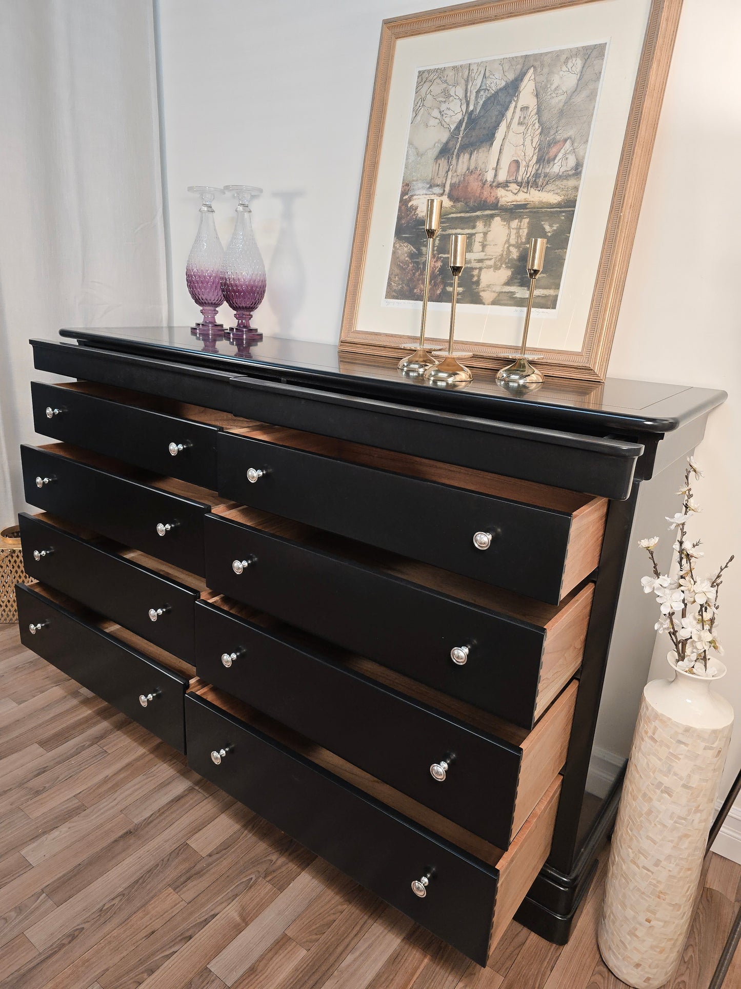 Elegant Solid Wood 8-Drawer Dresser by Stanley – Classic Black with Silver Knobs