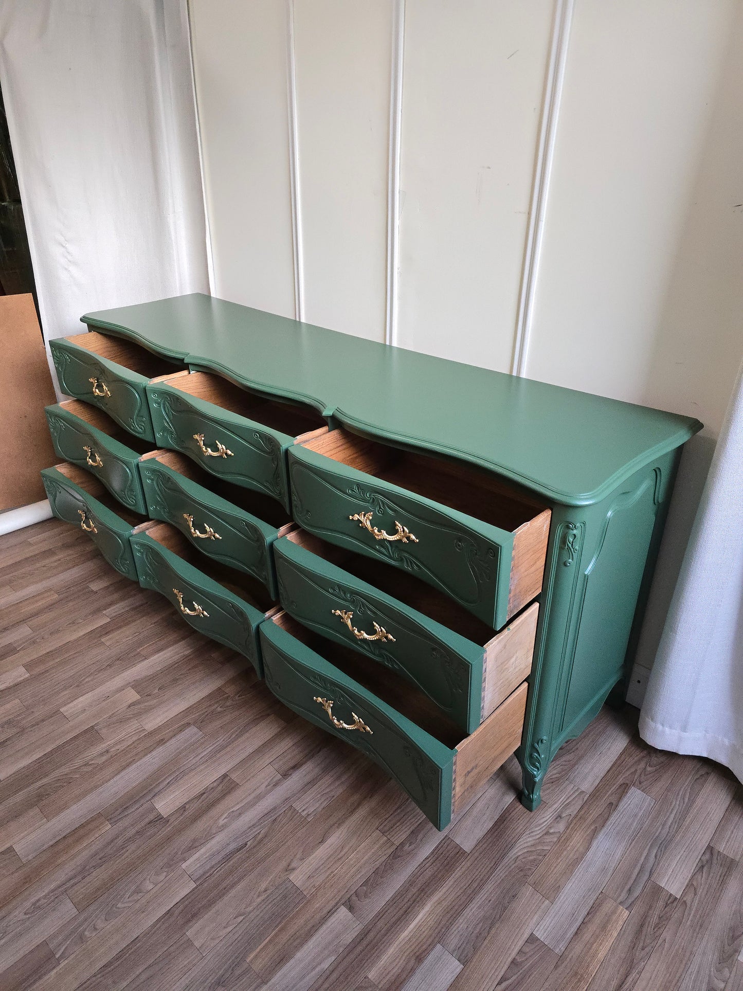 Refinished Solid Wood French Provincial Dresser – Emerald Green with Gold Hardware