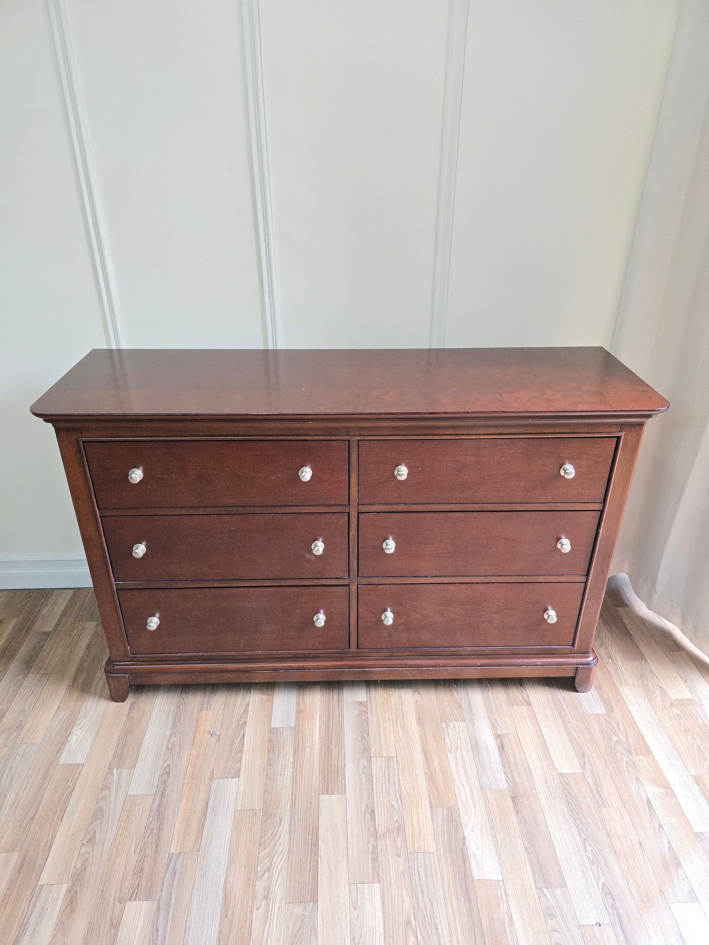 Solid Wood 6-Drawer Dresser in Rich Espresso Finish w/Modern Silver Knobs