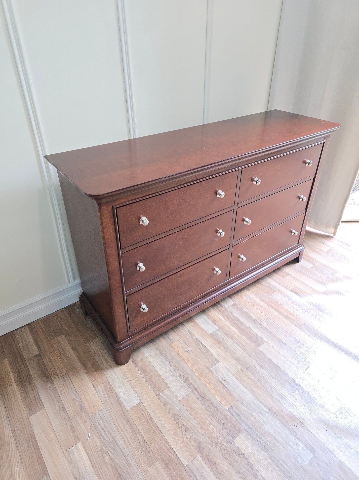 Solid Wood 6-Drawer Dresser in Rich Espresso Finish w/Modern Silver Knobs