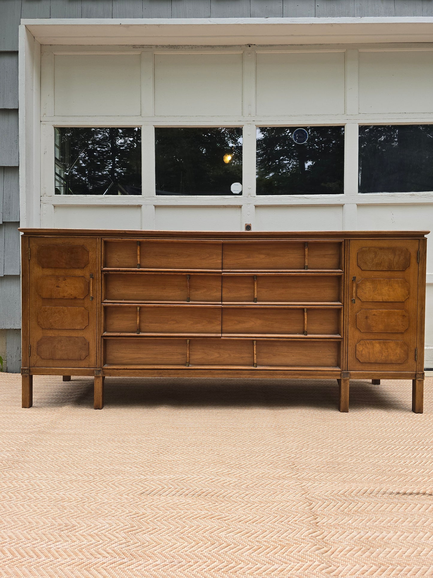 1960s Thomasville Tamerlane Hollywood Regency Burled Wood Credenza Sideboard