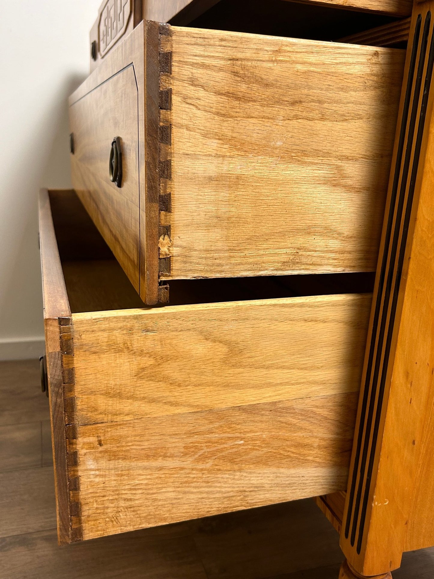 Neoclassical Style Inlaid Flame Birch Dresser – Antique Empire Chest with Star and Urn Carvings