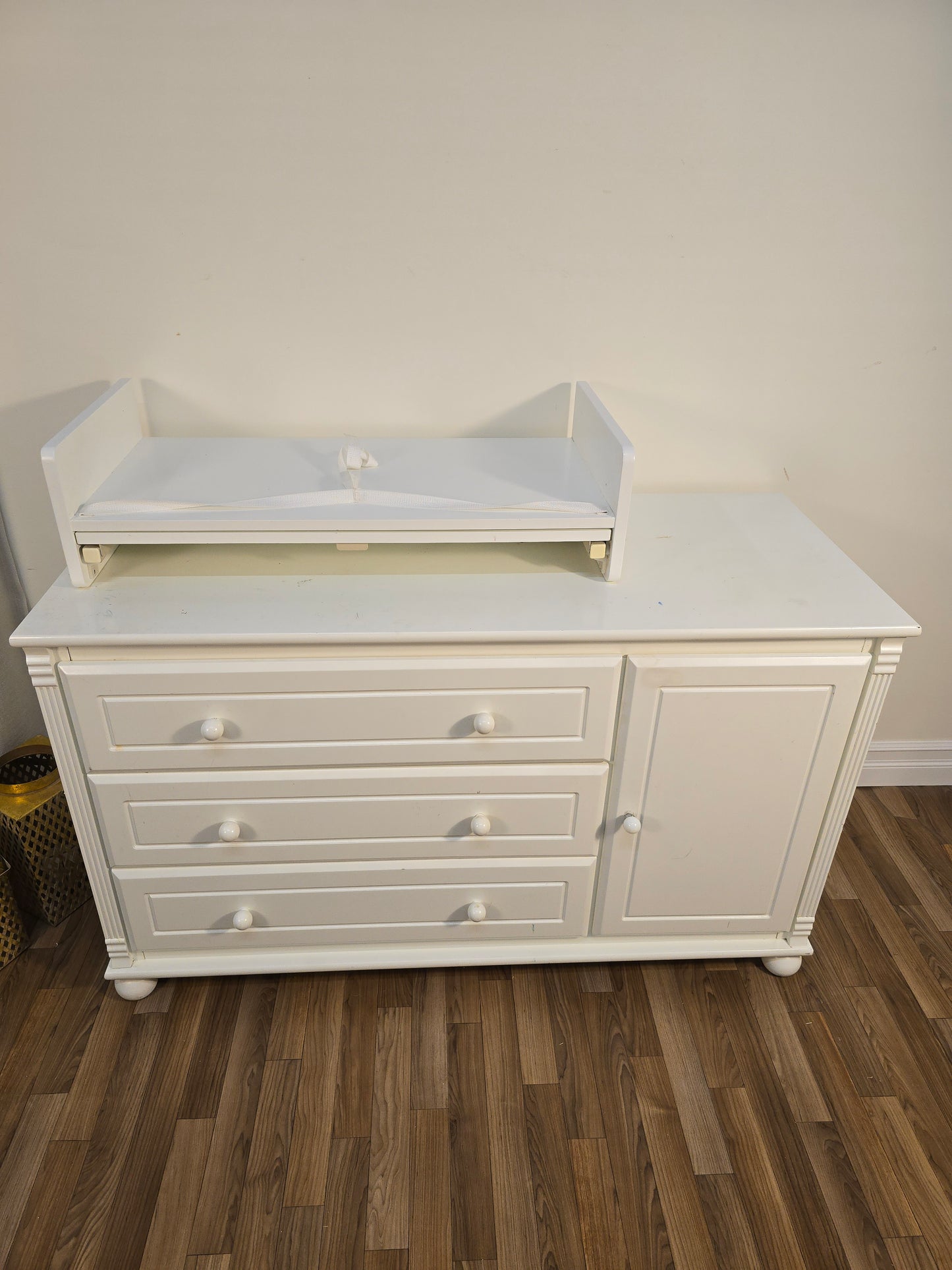 Bellini White Dresser – 3-Drawer Chest with Side Cabinet, Solid Wood