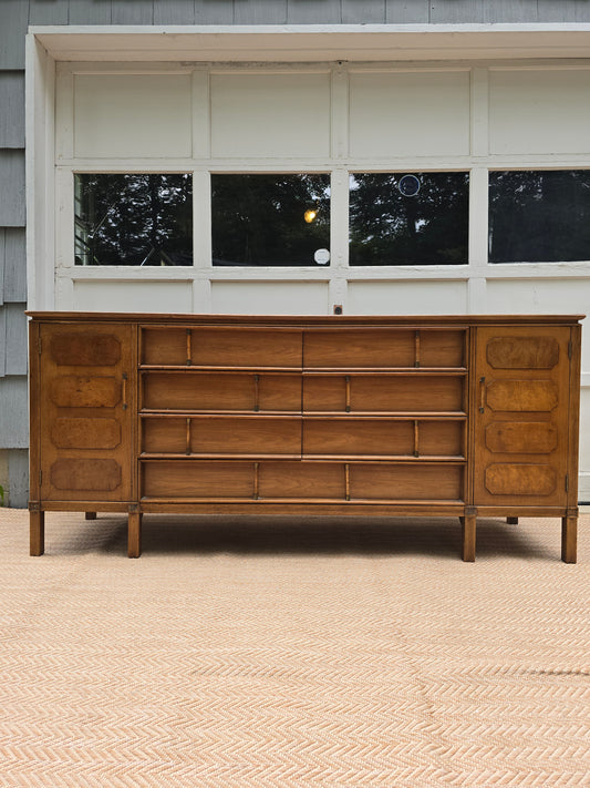 1960s Thomasville Tamerlane Hollywood Regency Burled Wood Credenza Sideboard