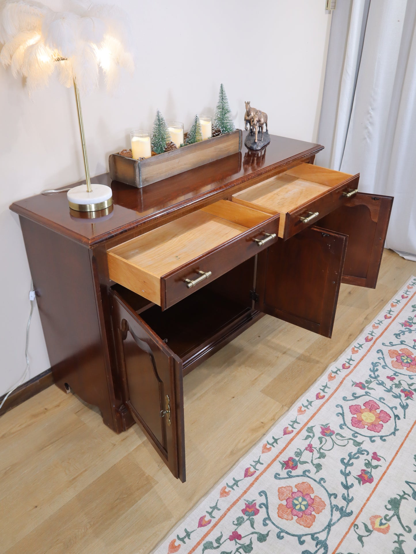 Thomasville Vintage Sideboard – Solid Wood 3-Door Credenza with Brass Hardware